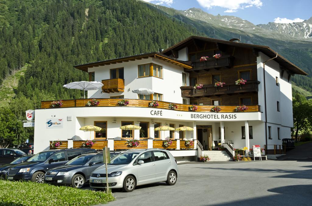 Berghotel Rasis Galtür Buitenkant foto
