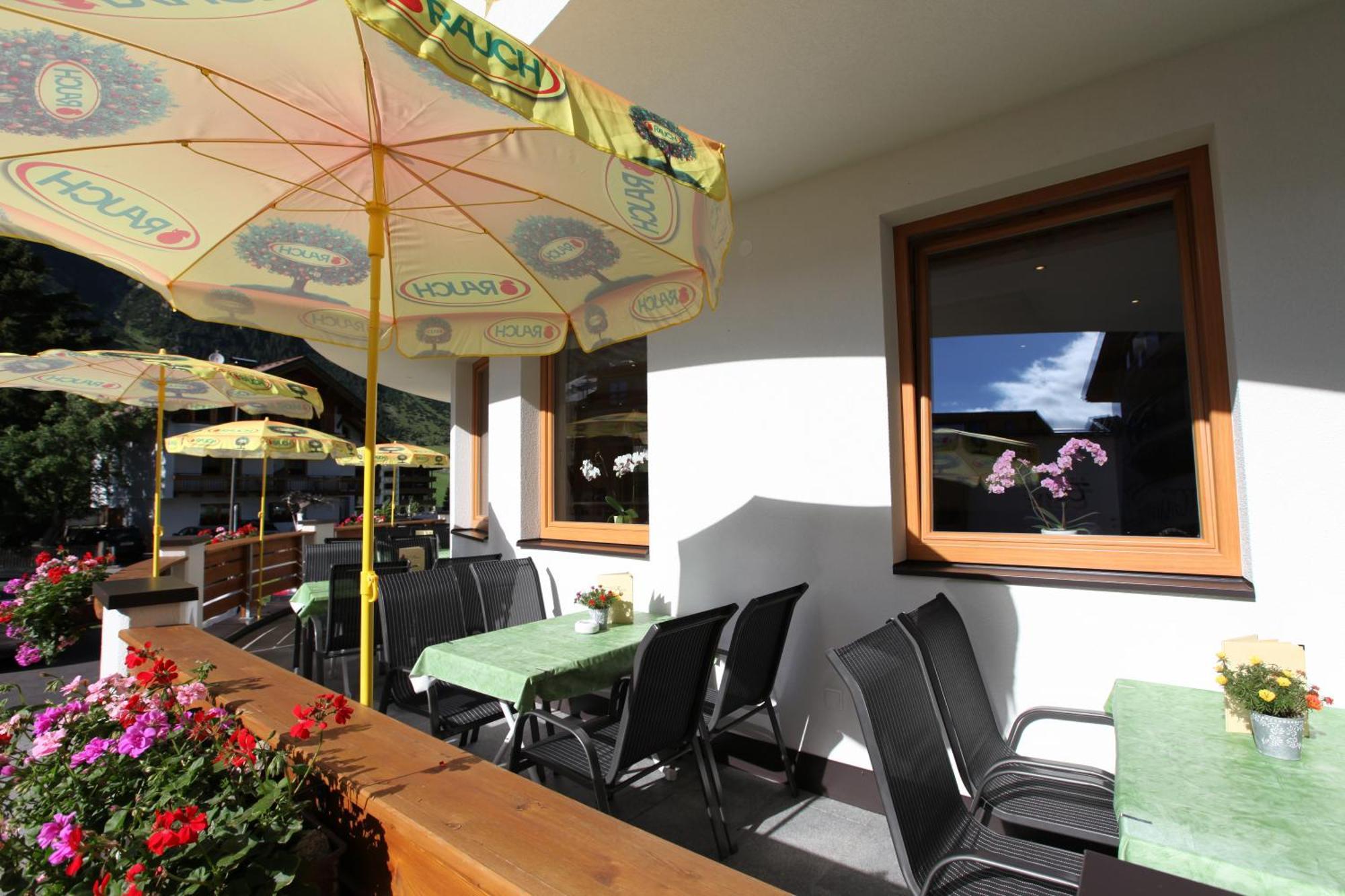 Berghotel Rasis Galtür Buitenkant foto